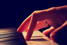 开云体育下载-库里率草根队爆冷掀翻湖人！中超跨界名单引30万球迷热议